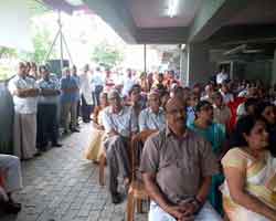 A view of the audience from the outer row